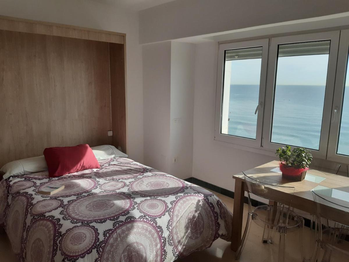Malagueta Beach Apartment Malaga Ngoại thất bức ảnh