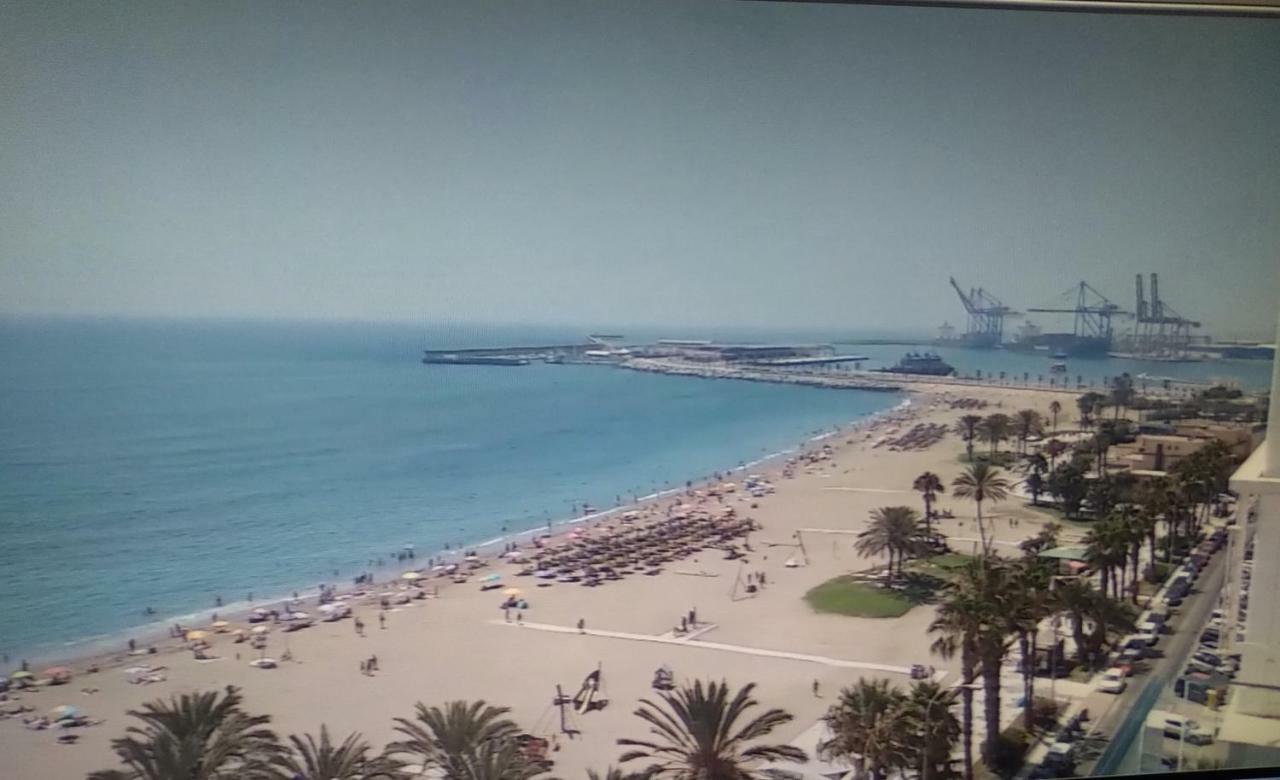 Malagueta Beach Apartment Malaga Ngoại thất bức ảnh
